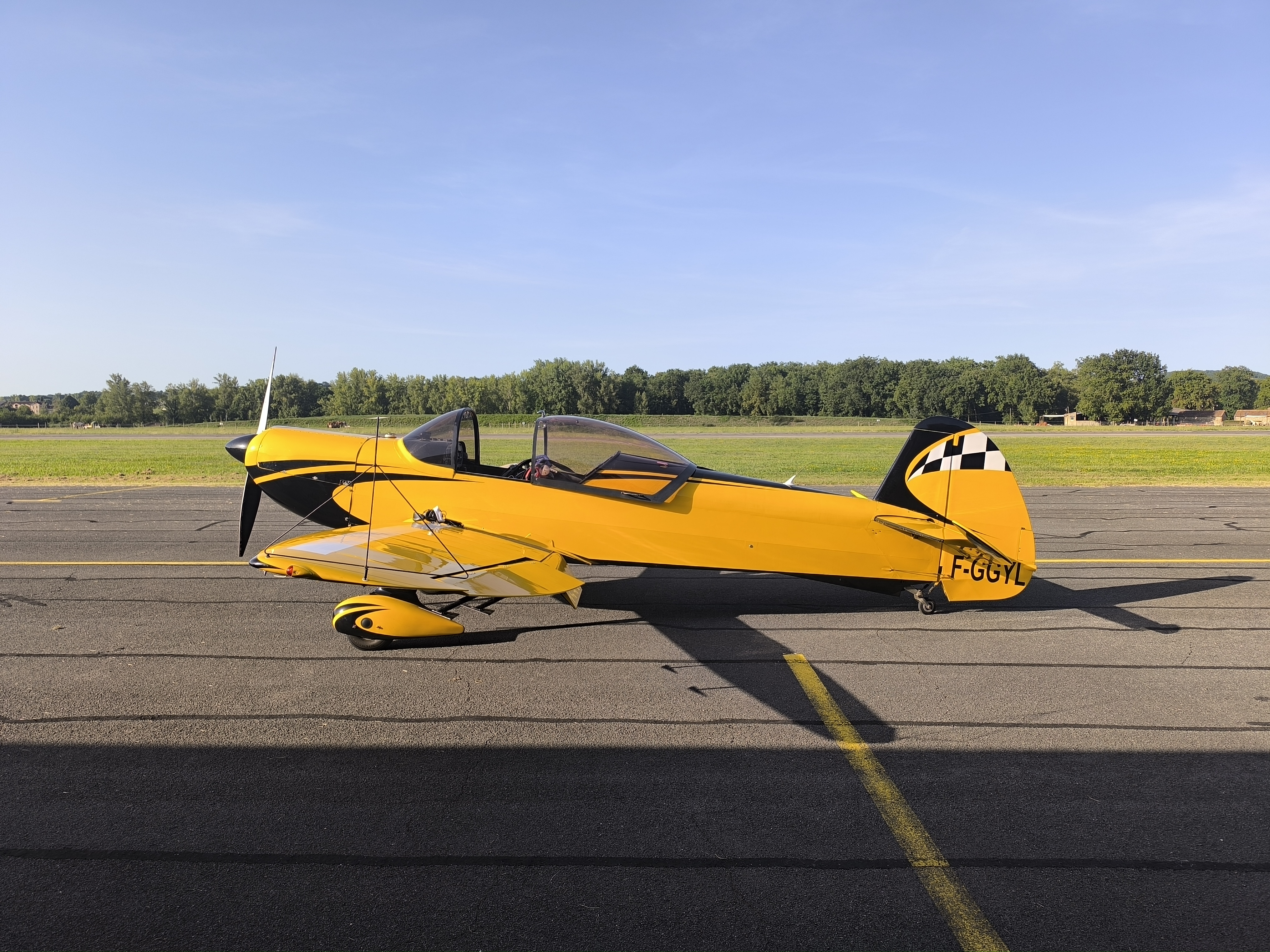 Cap 10 C de l’Aéroclub de Villeneuve-sur-Lot